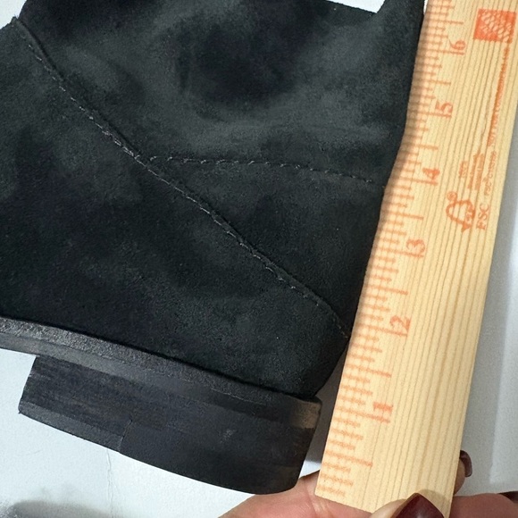 Eileen Fisher Jaunt bootie, black Italian suede pull on style. Size 5. Low heel. - Picture 9 of 10